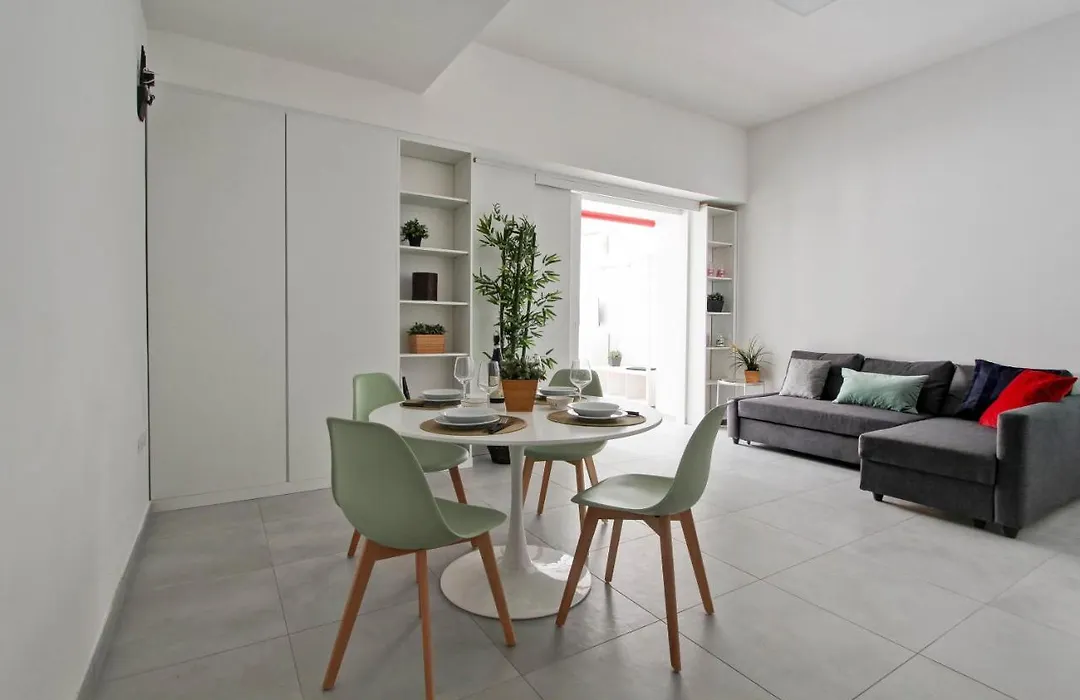 Vatican Loft - Rooms & Apartments-1